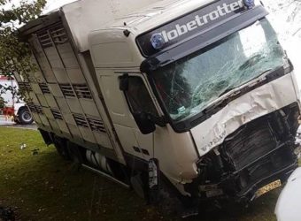 WYpadek Busa i ciężarówki